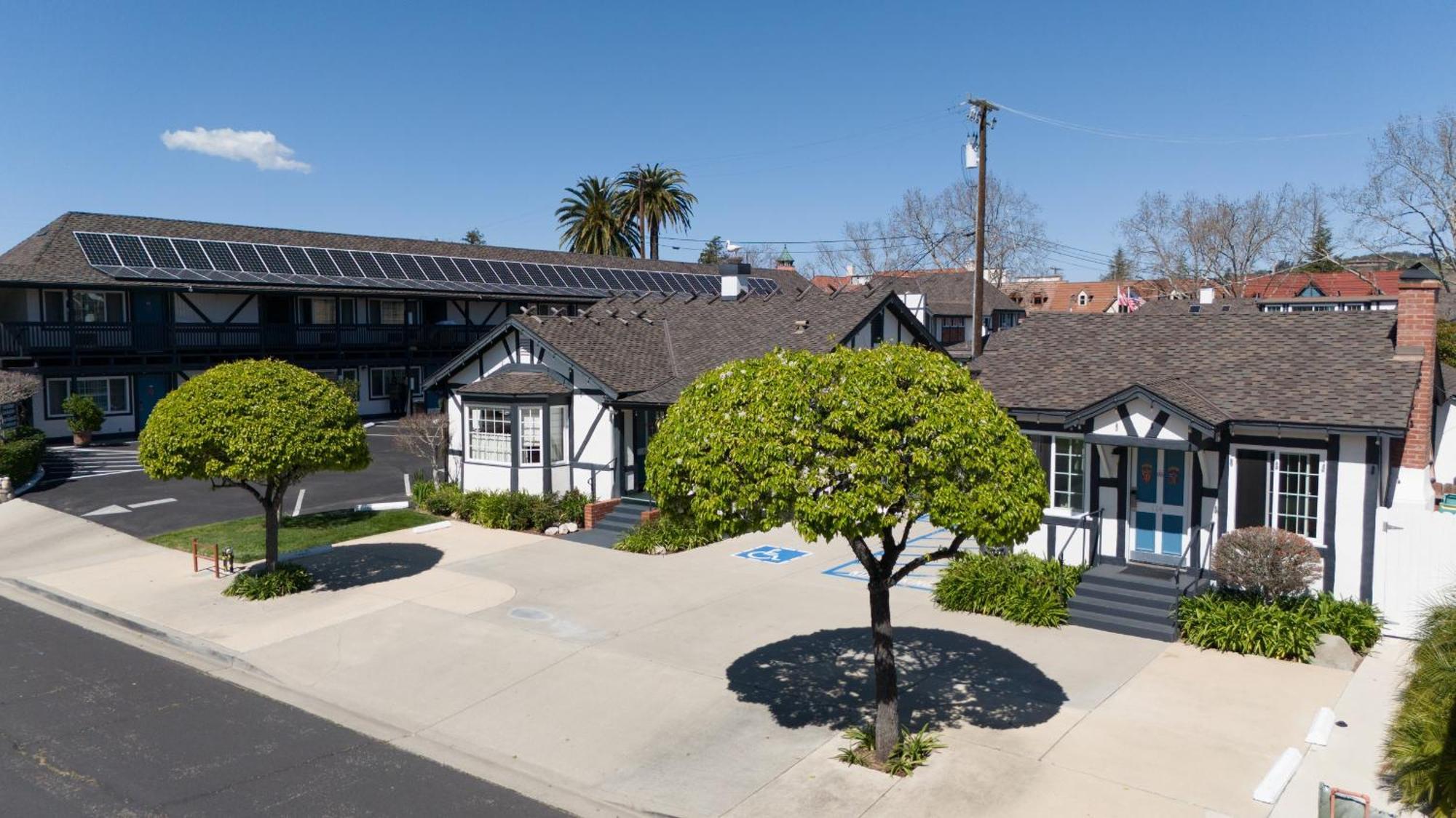 Solvang Inn & Cottages Ngoại thất bức ảnh