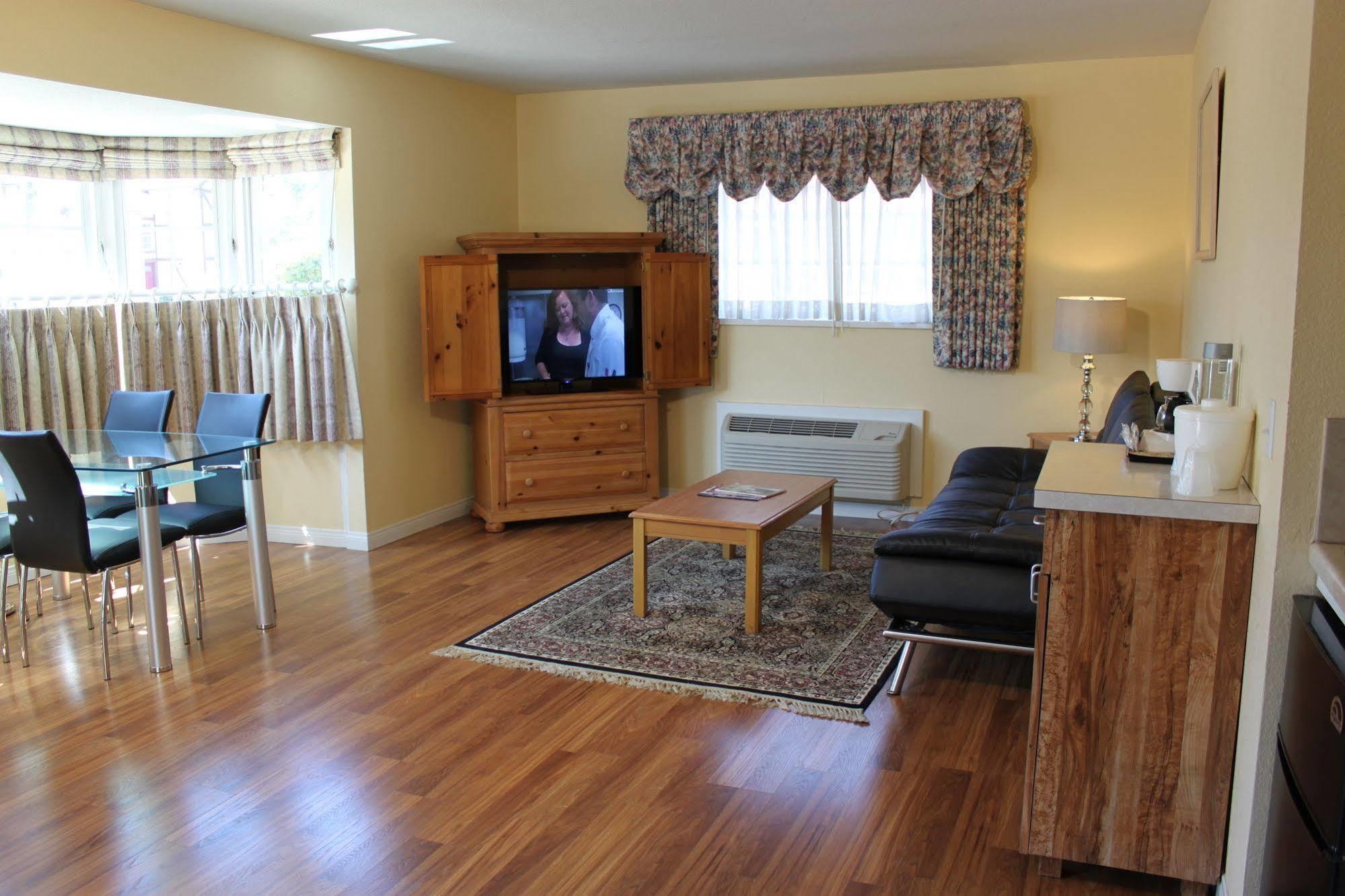 Solvang Inn & Cottages Ngoại thất bức ảnh