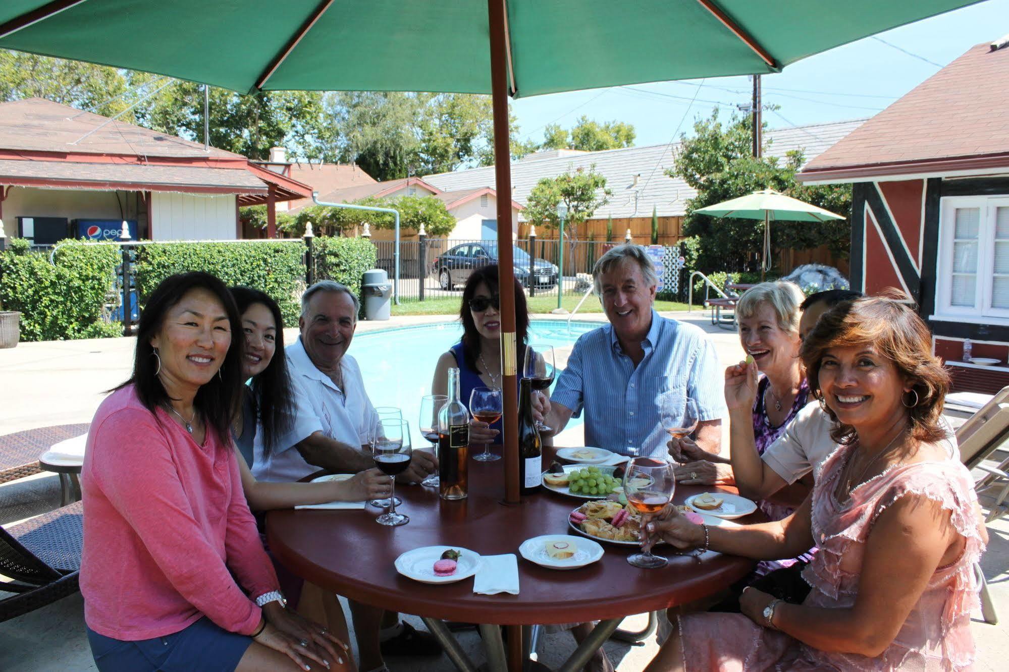 Solvang Inn & Cottages Ngoại thất bức ảnh